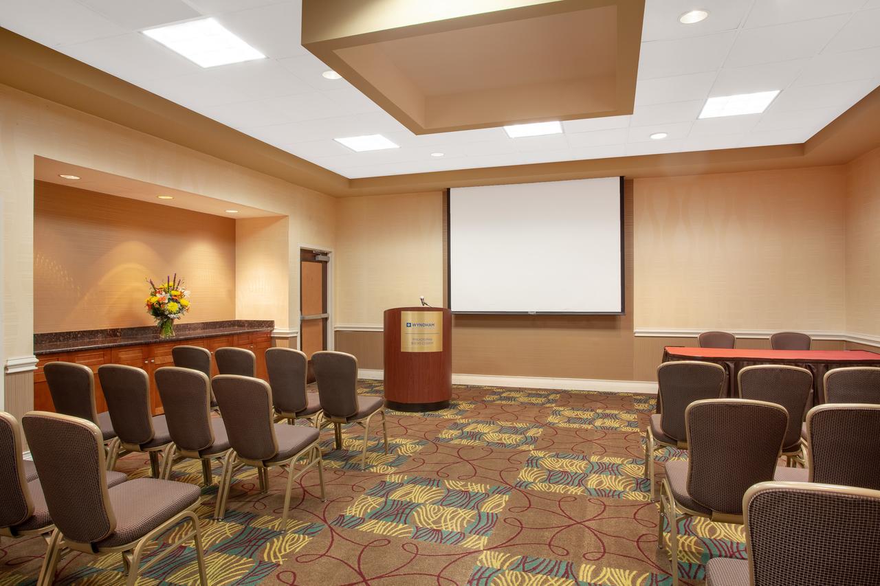 Hotel Wyndham Philadelphia-bucks County 4*