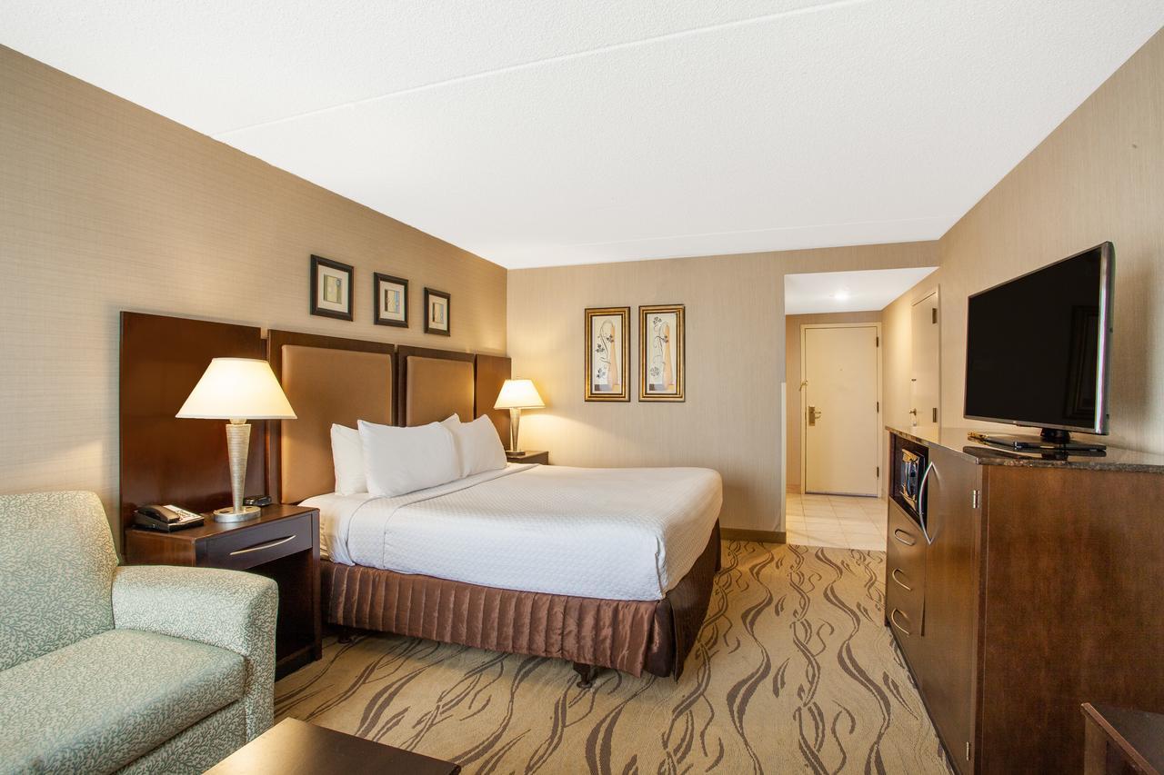 Wyndham Philadelphia-bucks County Hotel Feasterville-Trevose